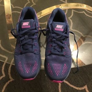 Nike Lunarglide 7 size 8 (US)